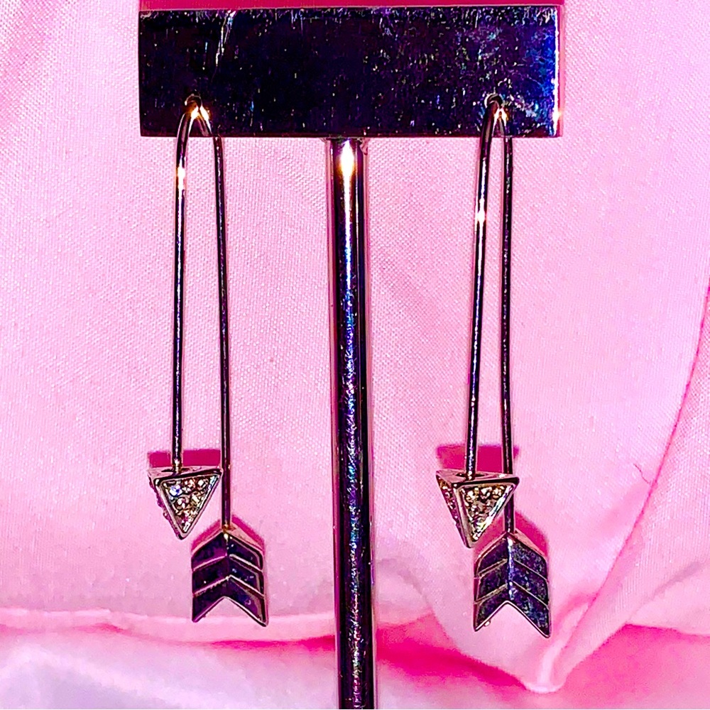 Reversible Threader Arrow Earrings, Beautiful Woman Beautiful Jewelry Collection